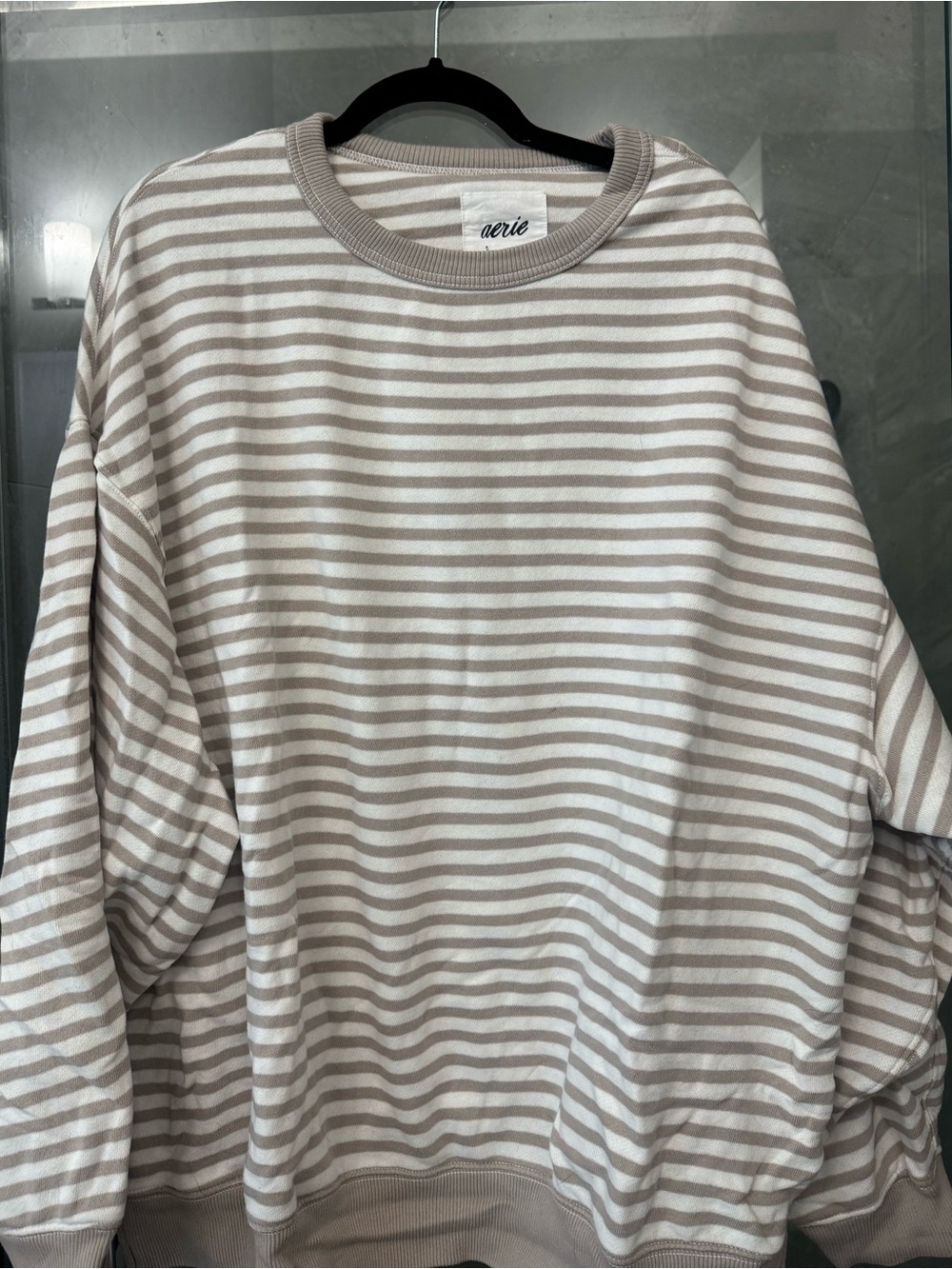 Aerie sweatshirt